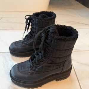 Fendi Black Lace-Up Faux Fur Logo Winter Boots